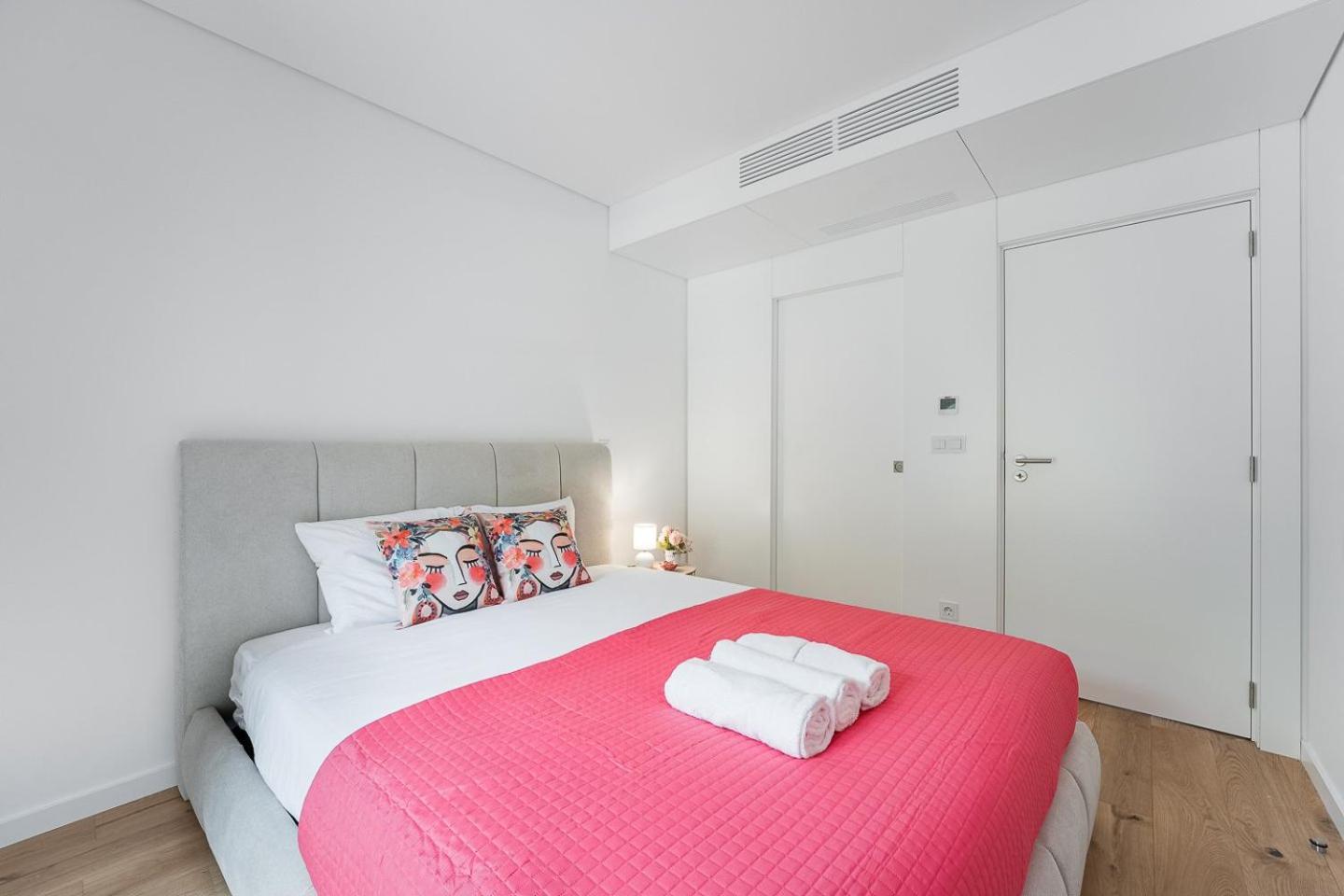 Guestready - Majestic Riverside Terrace In Coimbra Apartment Luaran gambar