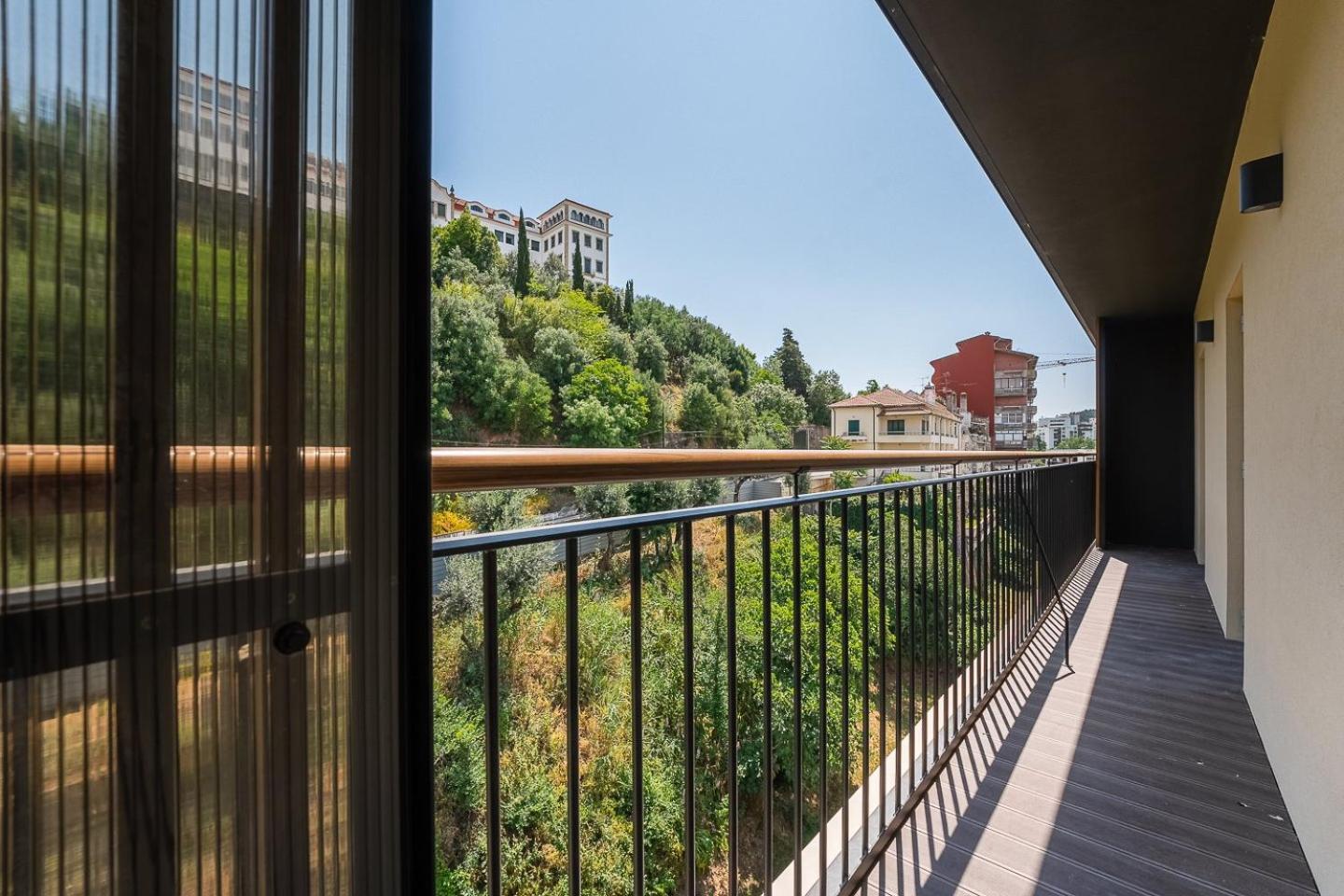 Guestready - Majestic Riverside Terrace In Coimbra Apartment Luaran gambar